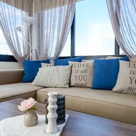 Apartment Family & Friends Flat Paralimni