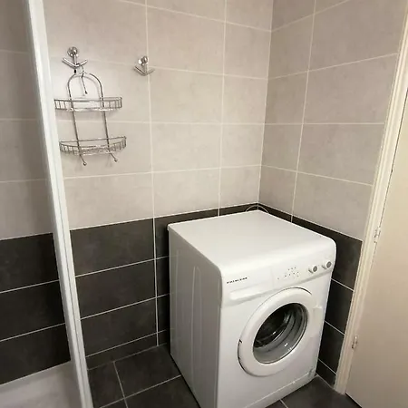 Family & Friends Flat Apartment Paralimni